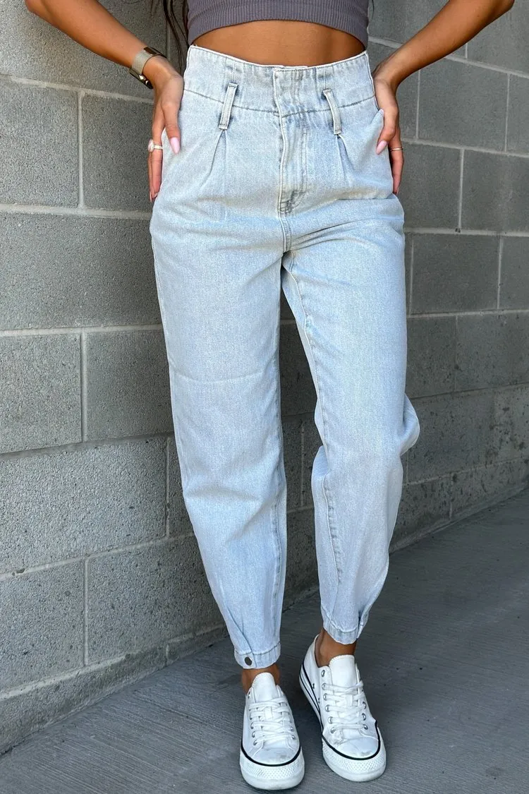 Darcy Balloon Jeans - Light Wash