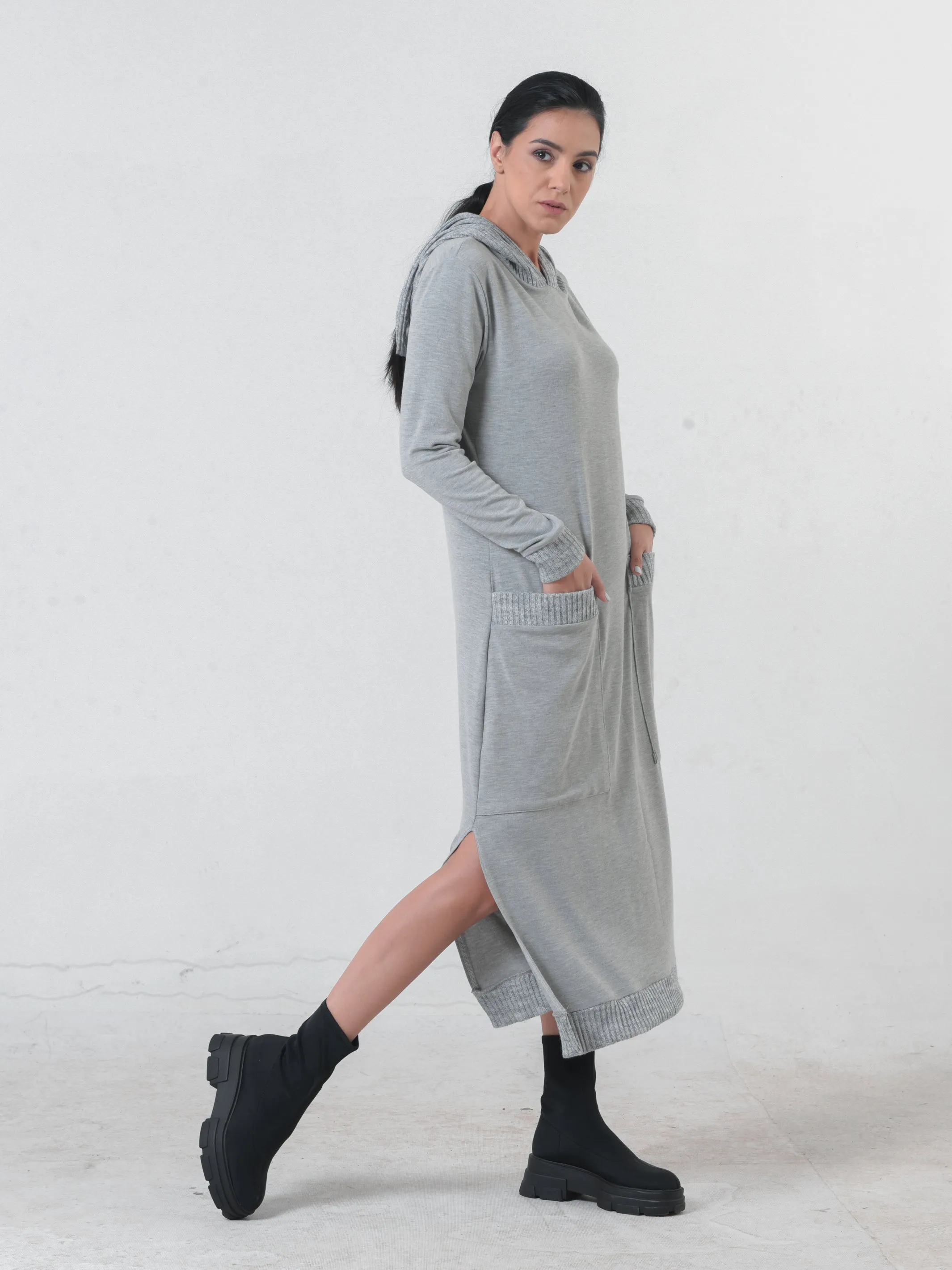 Knitted Long Sleeve Hooded Dress In Light Gray