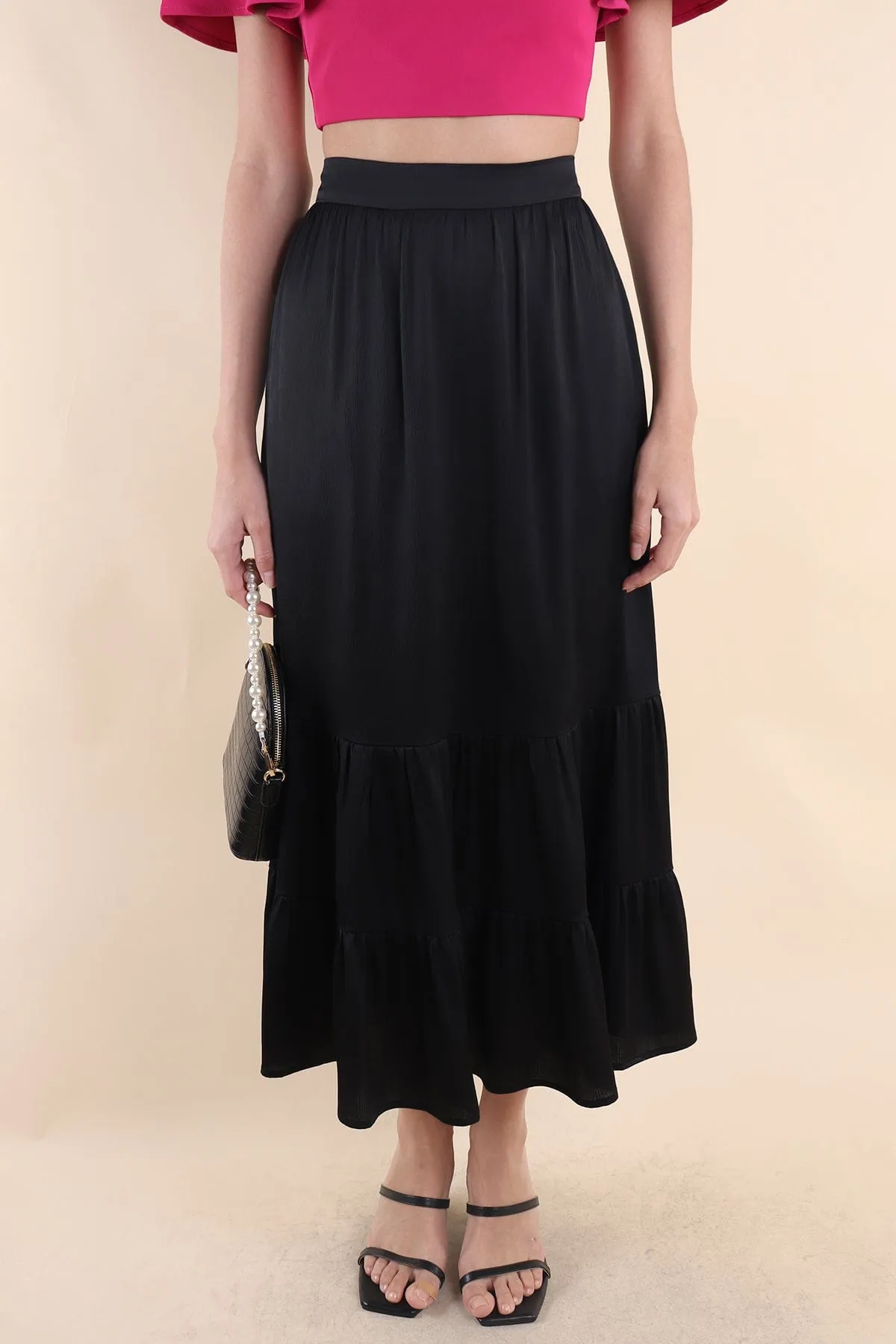 LUMIERE CASCADE SKIRT IN BLACK