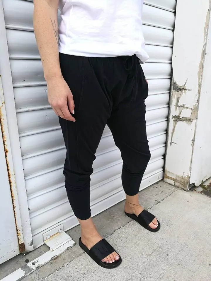 Silent Theory Fluid Pants Black